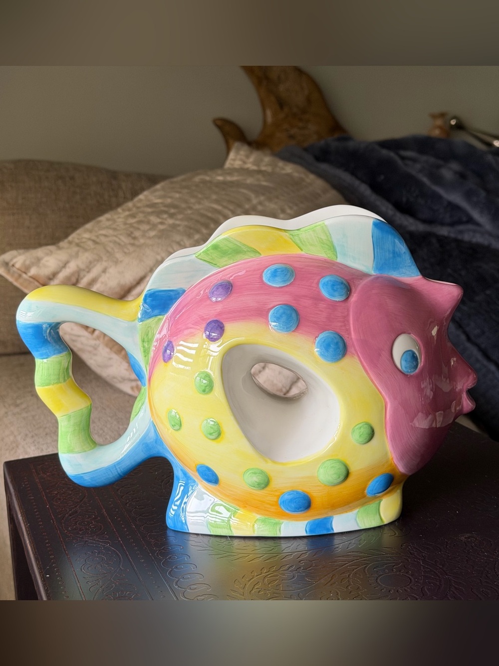 VTG‎ Whimsical Rainbow Fish Ceramic Vase Planter Colorful Coastal Kitsch Decor - Picture 2 of 16